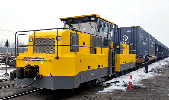 Dual Purpose Track Mobile Railcar Mover Tractor Is Suitable For Railway Station Section And Special Line