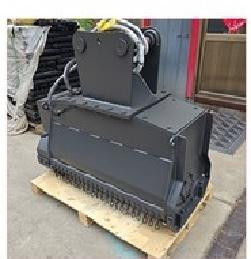 Blade Type Mini Excavator Buckets Roller Type For Railway / Realizes Shrub Crushing