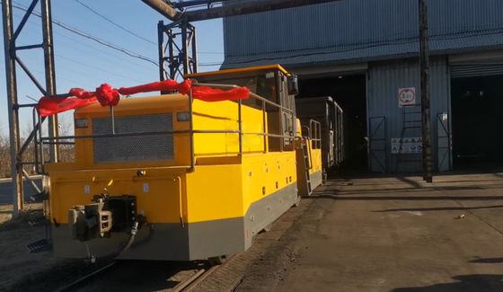 Dual Purpose Tractor Rail Car Movers For Railway Station Section And Special Line