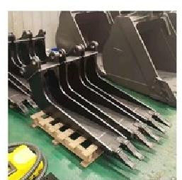 Rail Rotary Excavator Bucket Hopper Mechanical Slag Hopper Q460+WH60C 360° For Clean Up Sleeper Stone